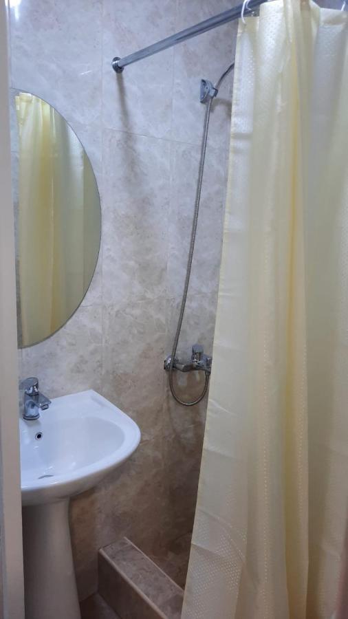 Old Arch Hotel Gyumri Bagian luar foto