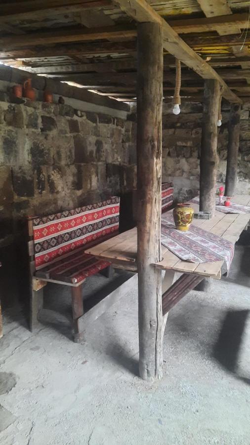 Old Arch Hotel Gyumri Bagian luar foto